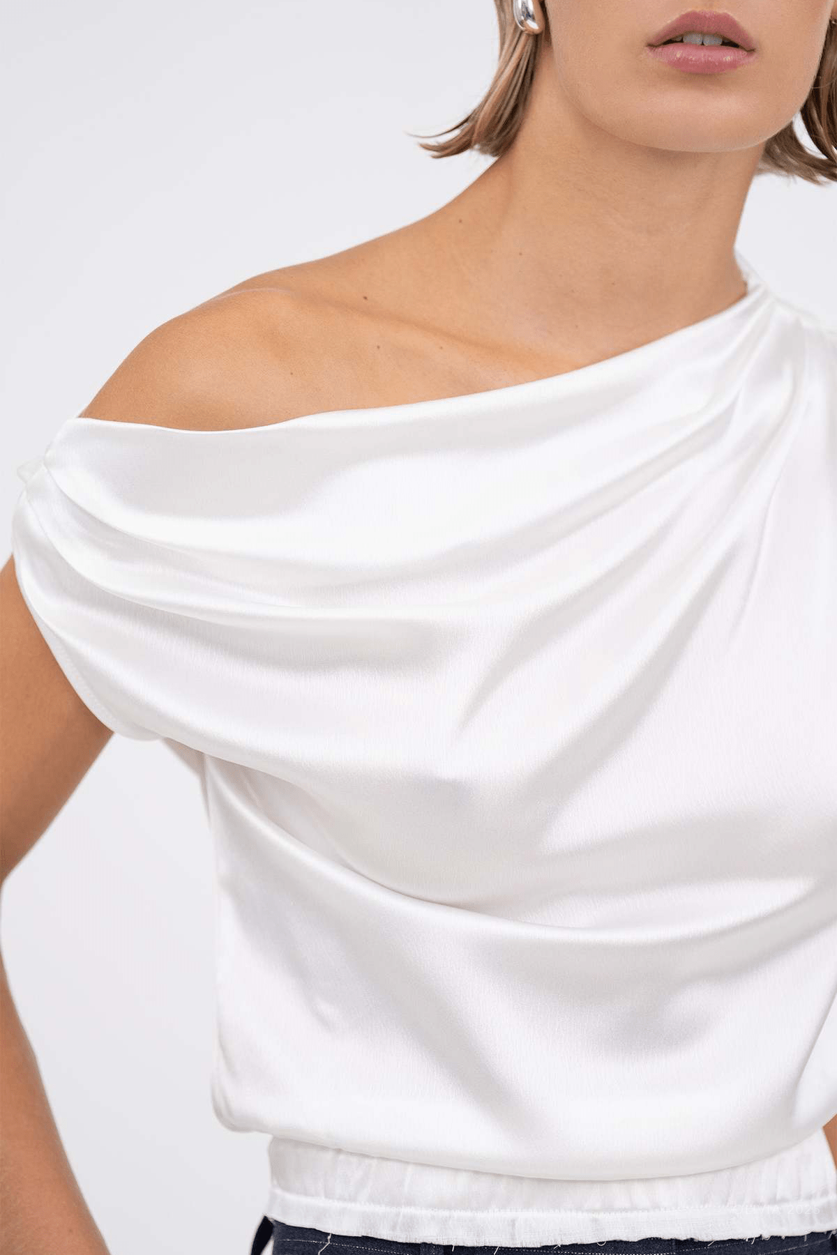 Adelina Crop Top in Ivory - shop - olivia.com