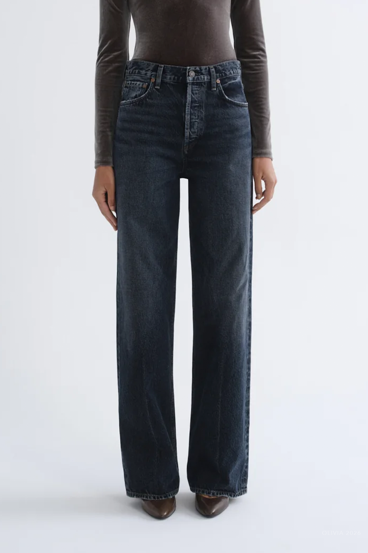 Ren Jean 32" in Central