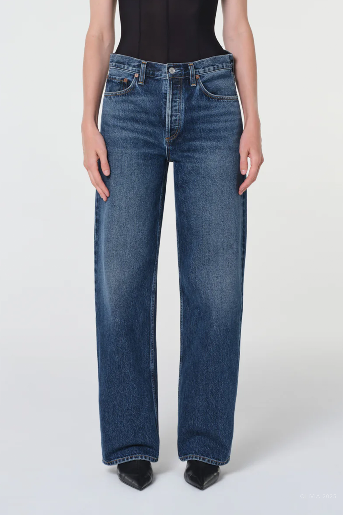 Arc Jean 32" in Short Wave