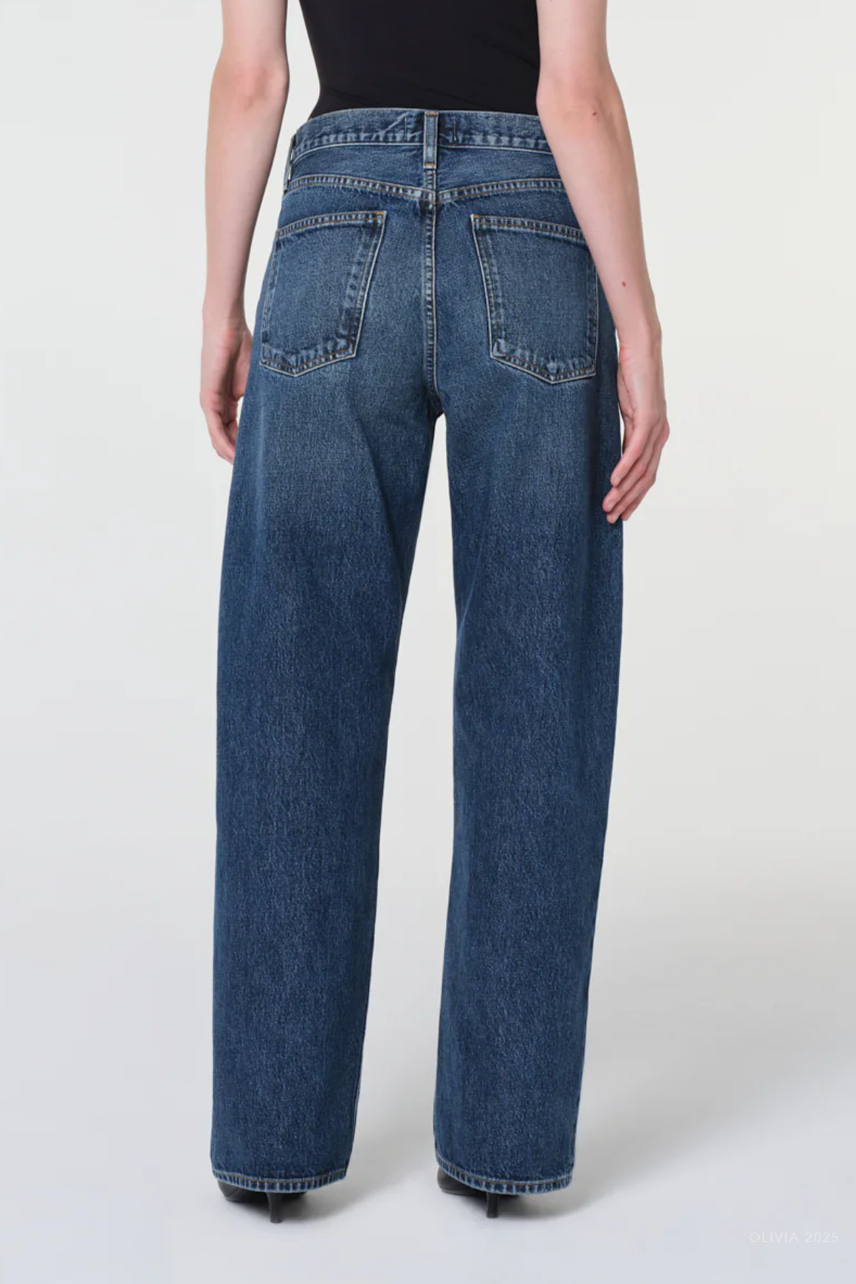 Arc Jean 32" in Short Wave