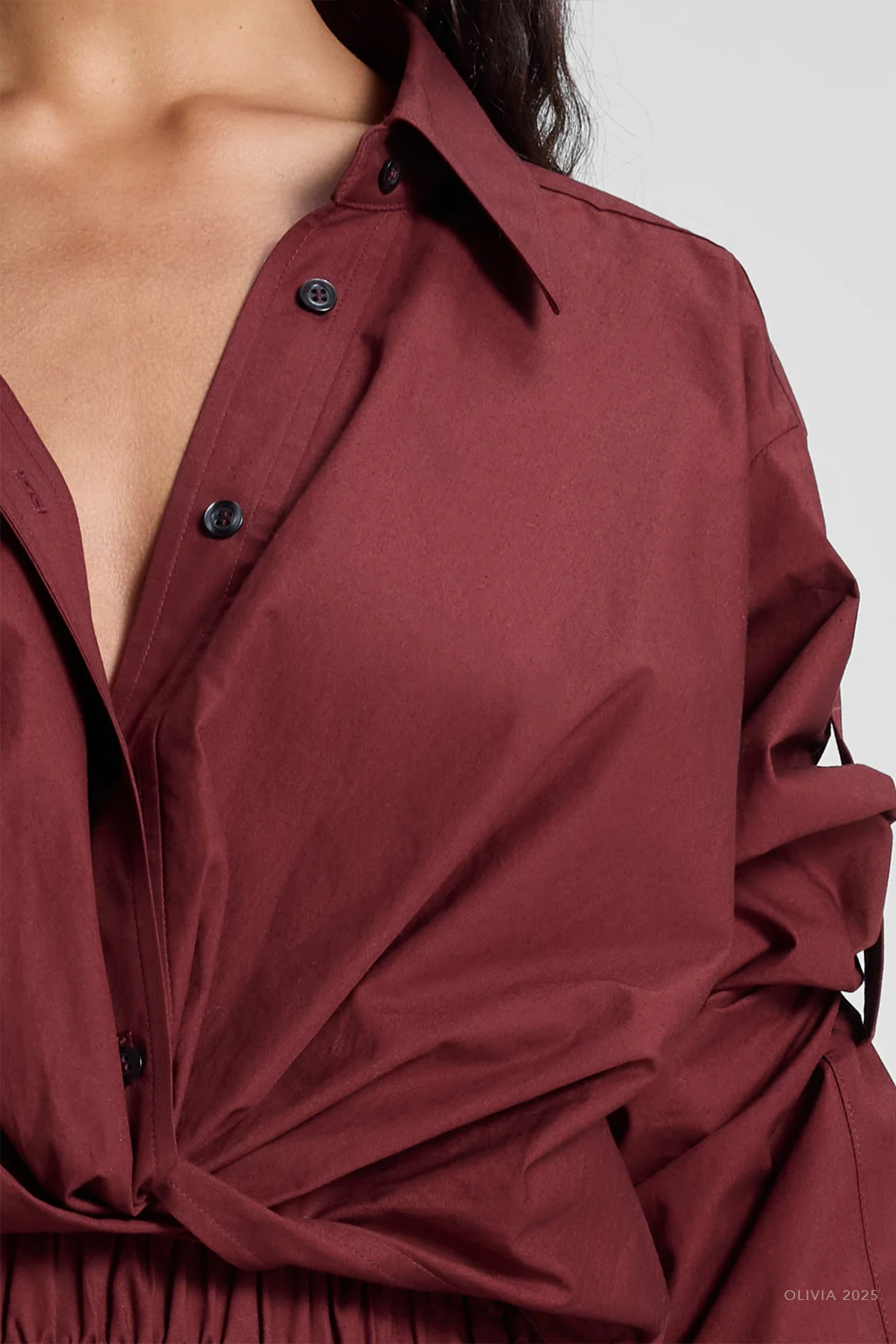 Leo Cropped Cotton Shirt in Dark Bosco