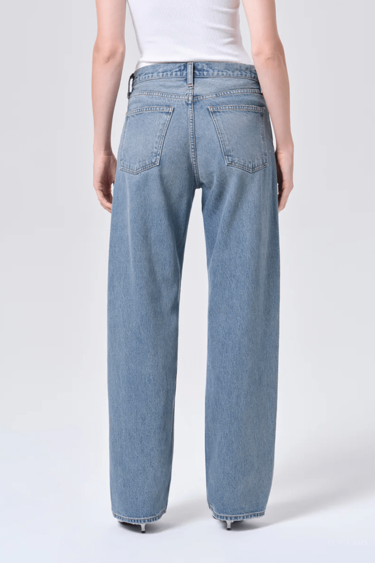 Arc Criss Cross Jean in Conclusion - shop - olivia.com