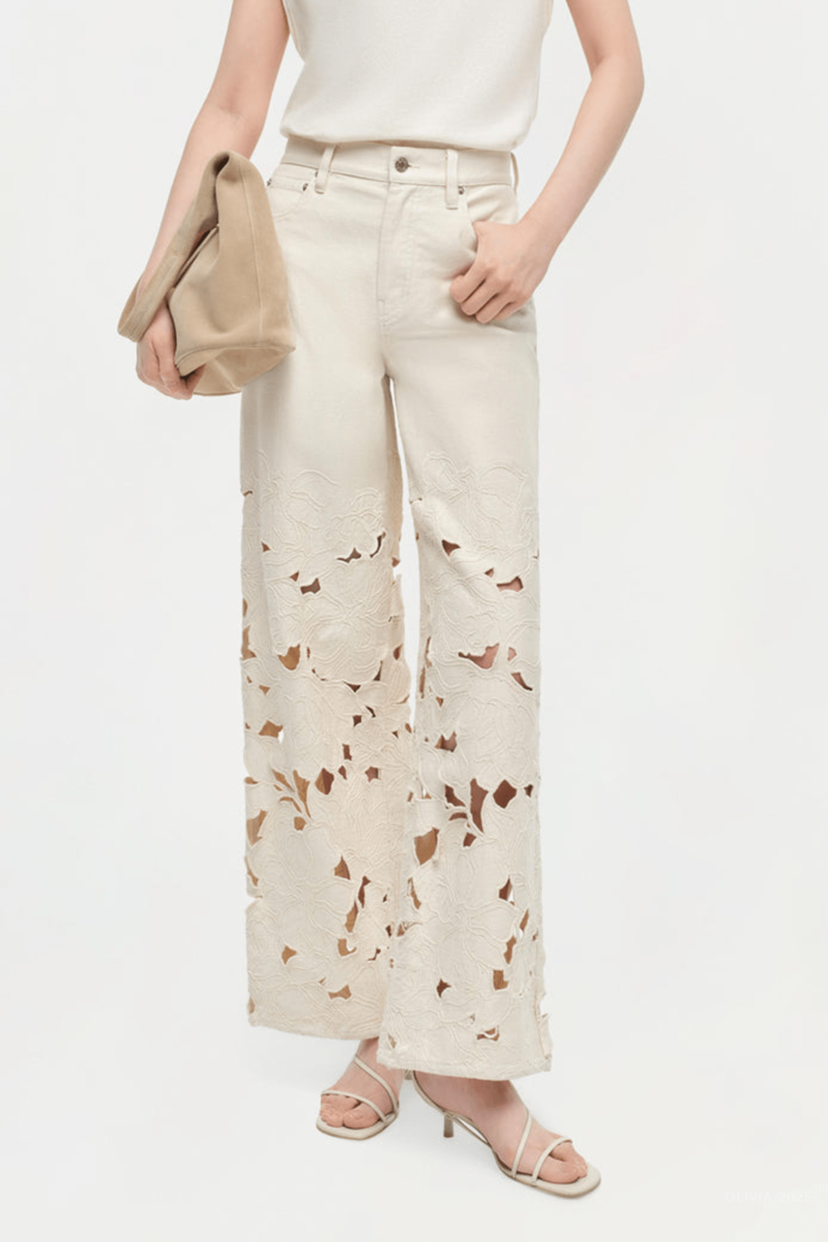 Betty Floral Cut - Out Jean in Ecru - shop - olivia.com