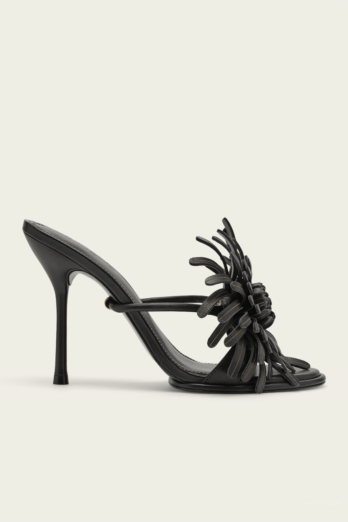 Carla Sandal in Black - shop - olivia.com