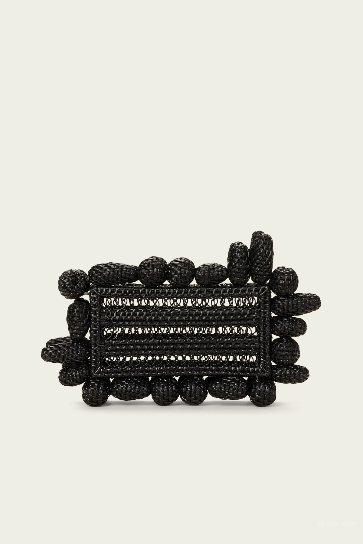 Arika Clutch in Black