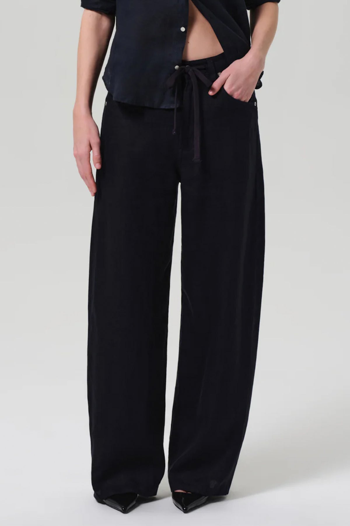 Brynn Drawstring Linen Trouser in True Navy