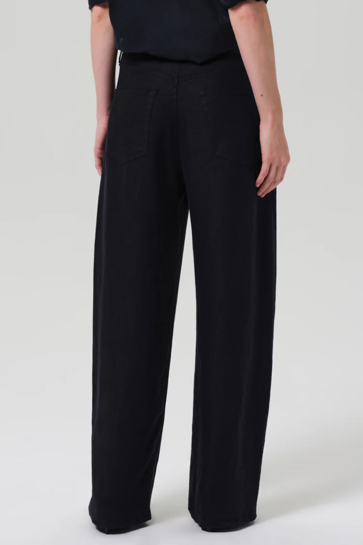 Brynn Drawstring Linen Trouser in True Navy