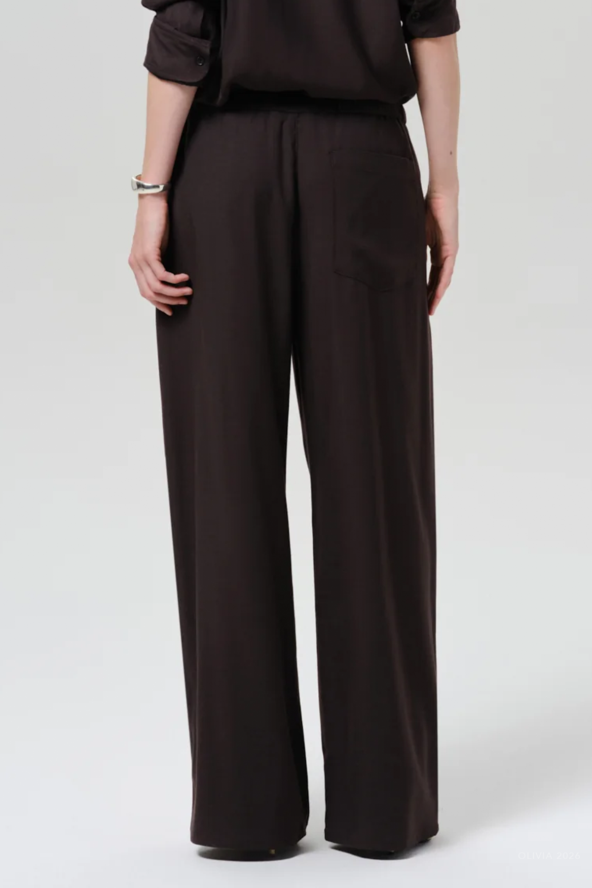 Aurora Pull On in Brown