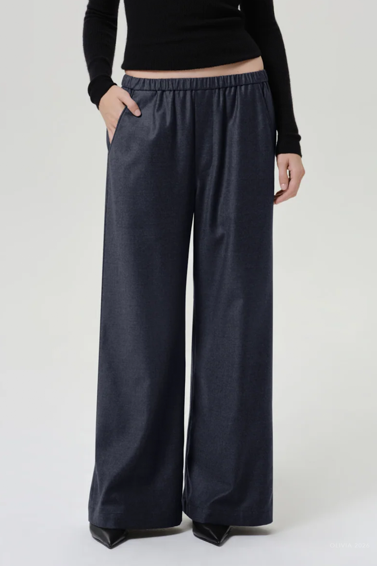 Clara Pull On Wool Pant in Heather Grey