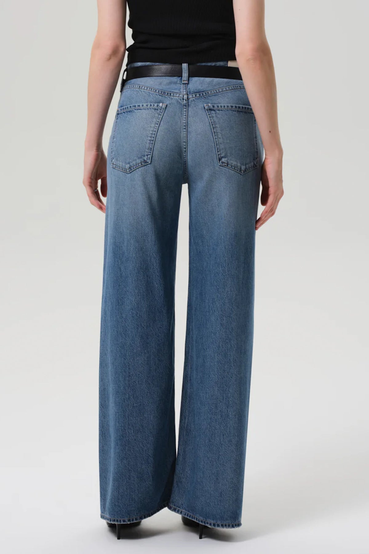 Paloma Baggy Jean in Jete