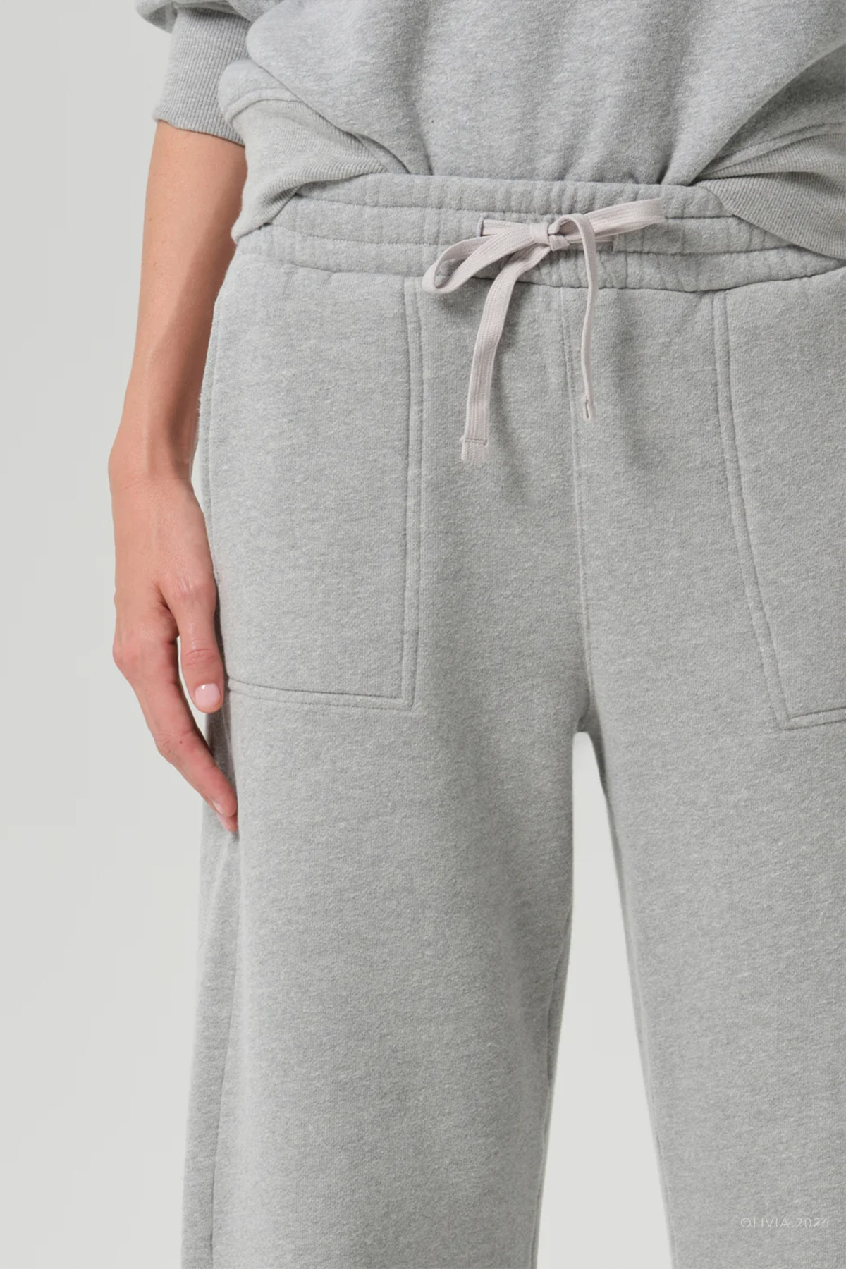 Freya Sweatpant in Heather Grey