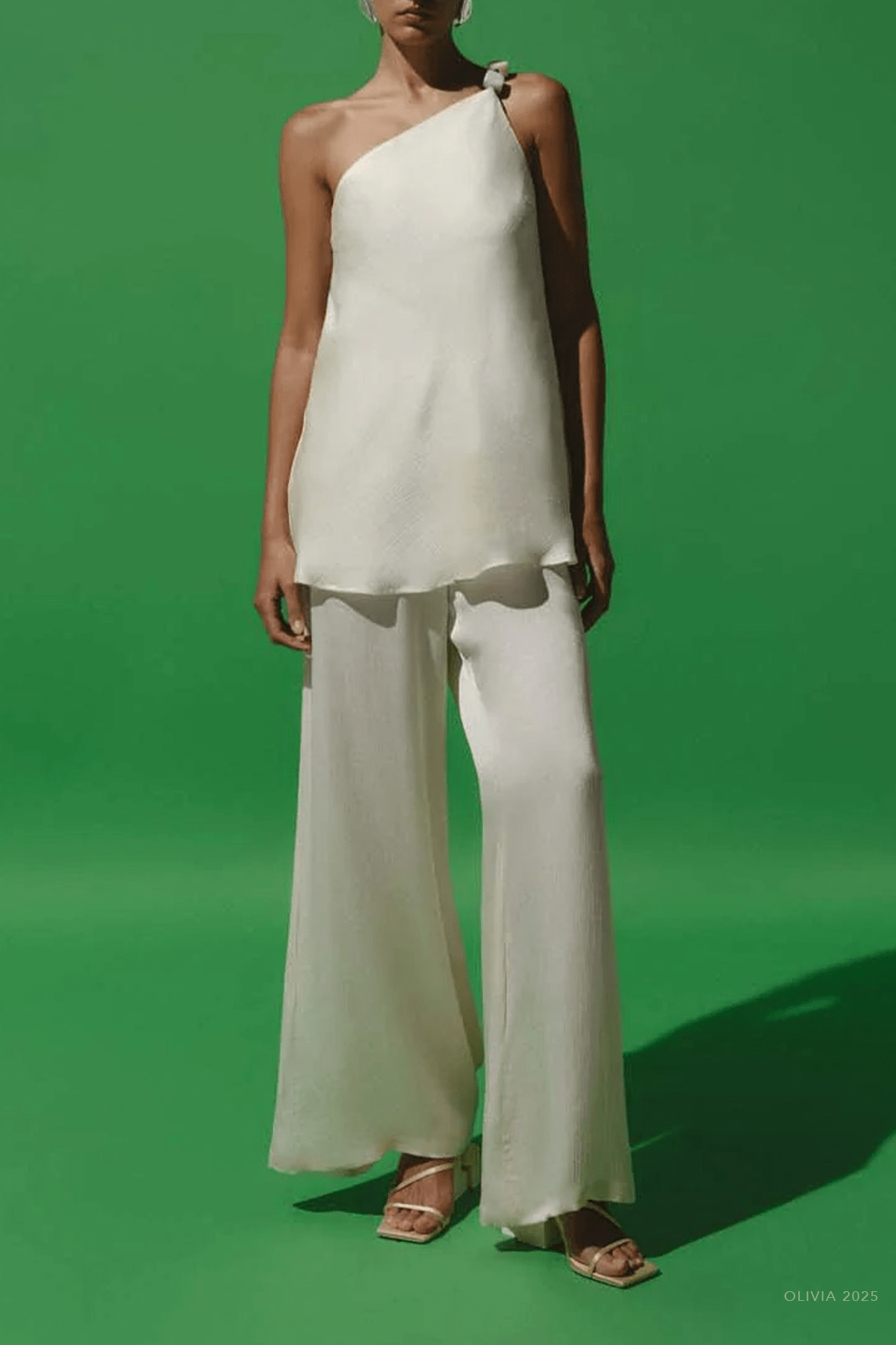 Ferrat Top in Ivory - shop - olivia.com