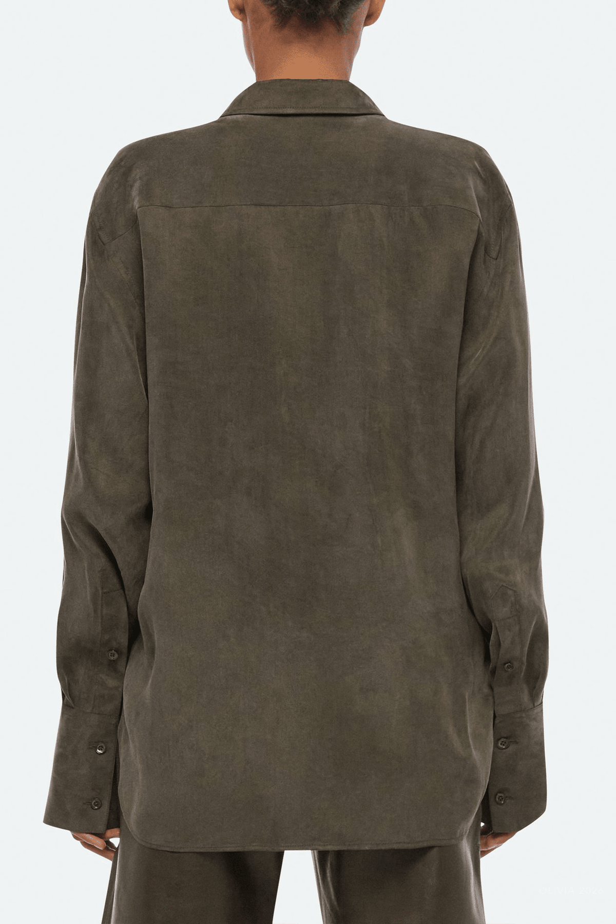 Fluid Drape Shirt in Dark Moss - shop-olivia.com