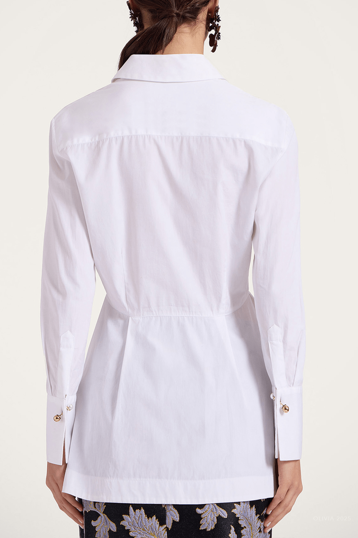 Iris Shirt in Solid White - shop - olivia.com
