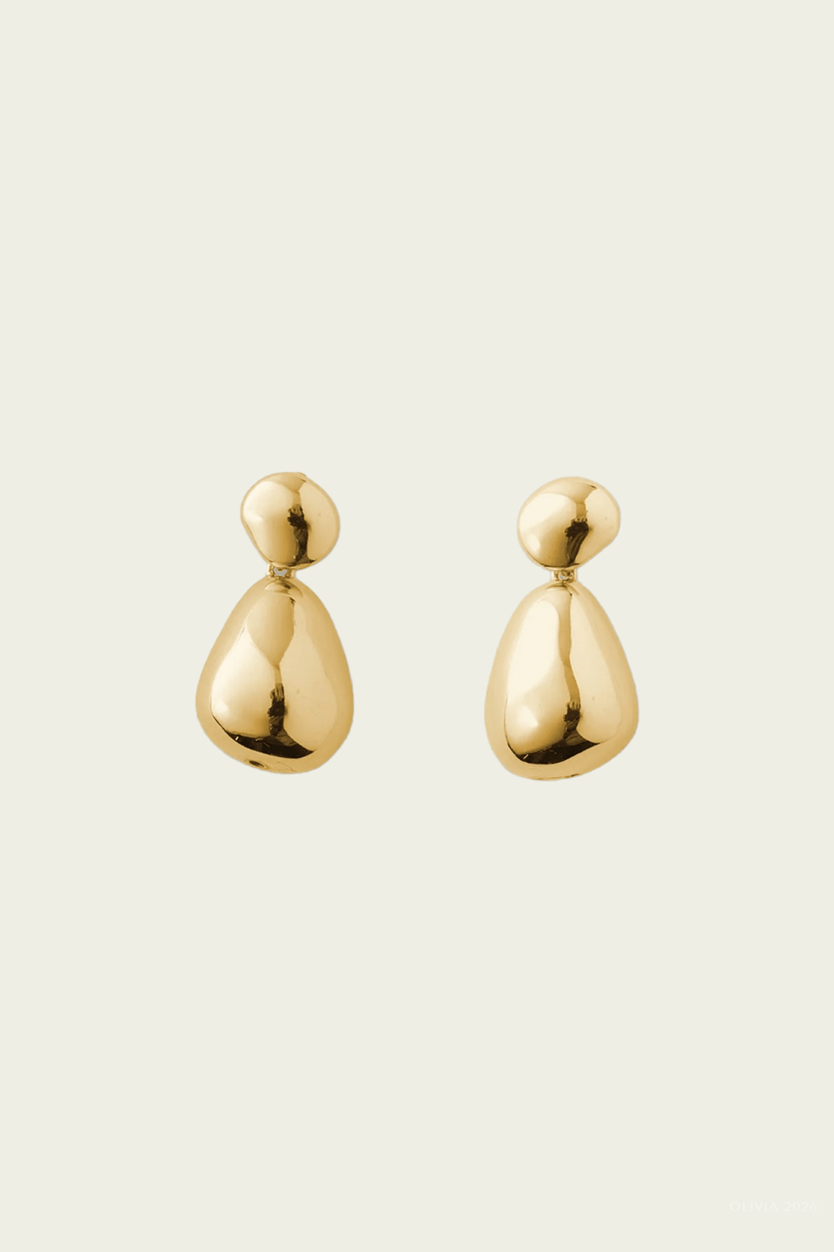 Lilou Earrings in Gold - shop - olivia.com