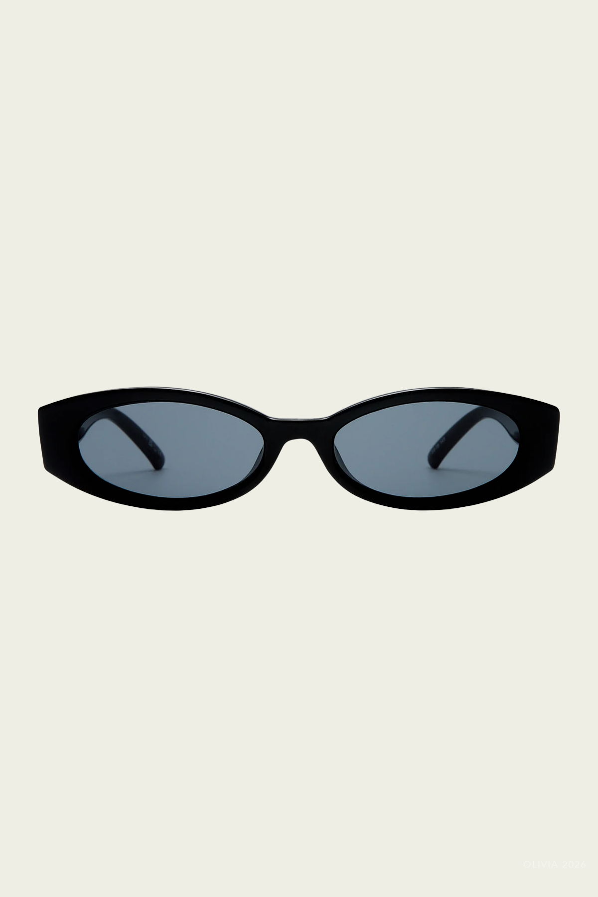 Belladonna Oval Sunglasses in Black