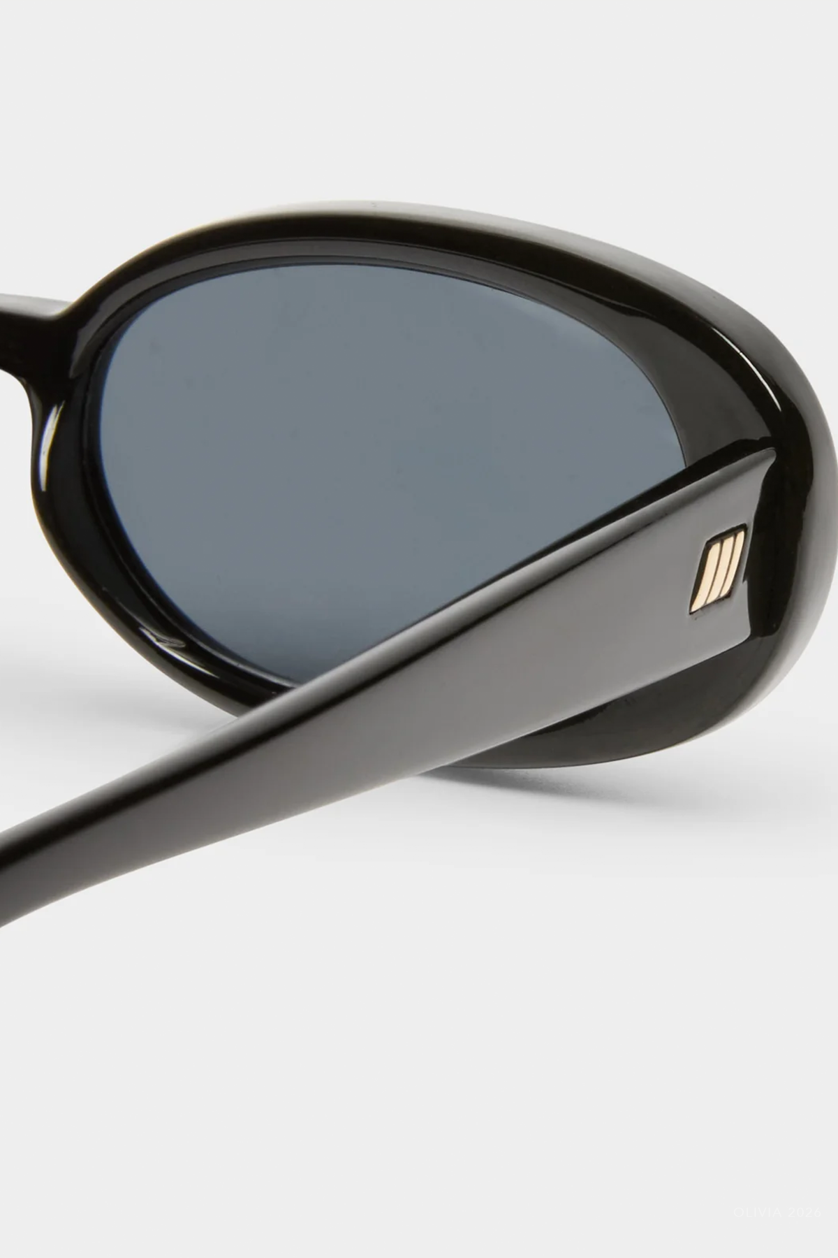 Outta Love Oval Sunglasses in Black
