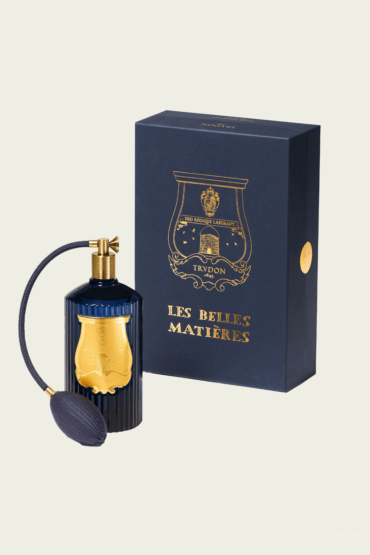 MADURAI Room Spray 375mL - shop - olivia.com