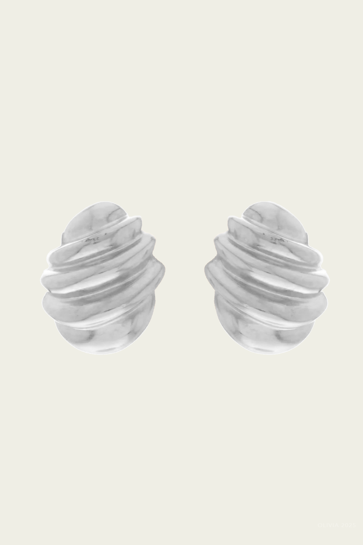 Mar Earrings in Silver - shop - olivia.com