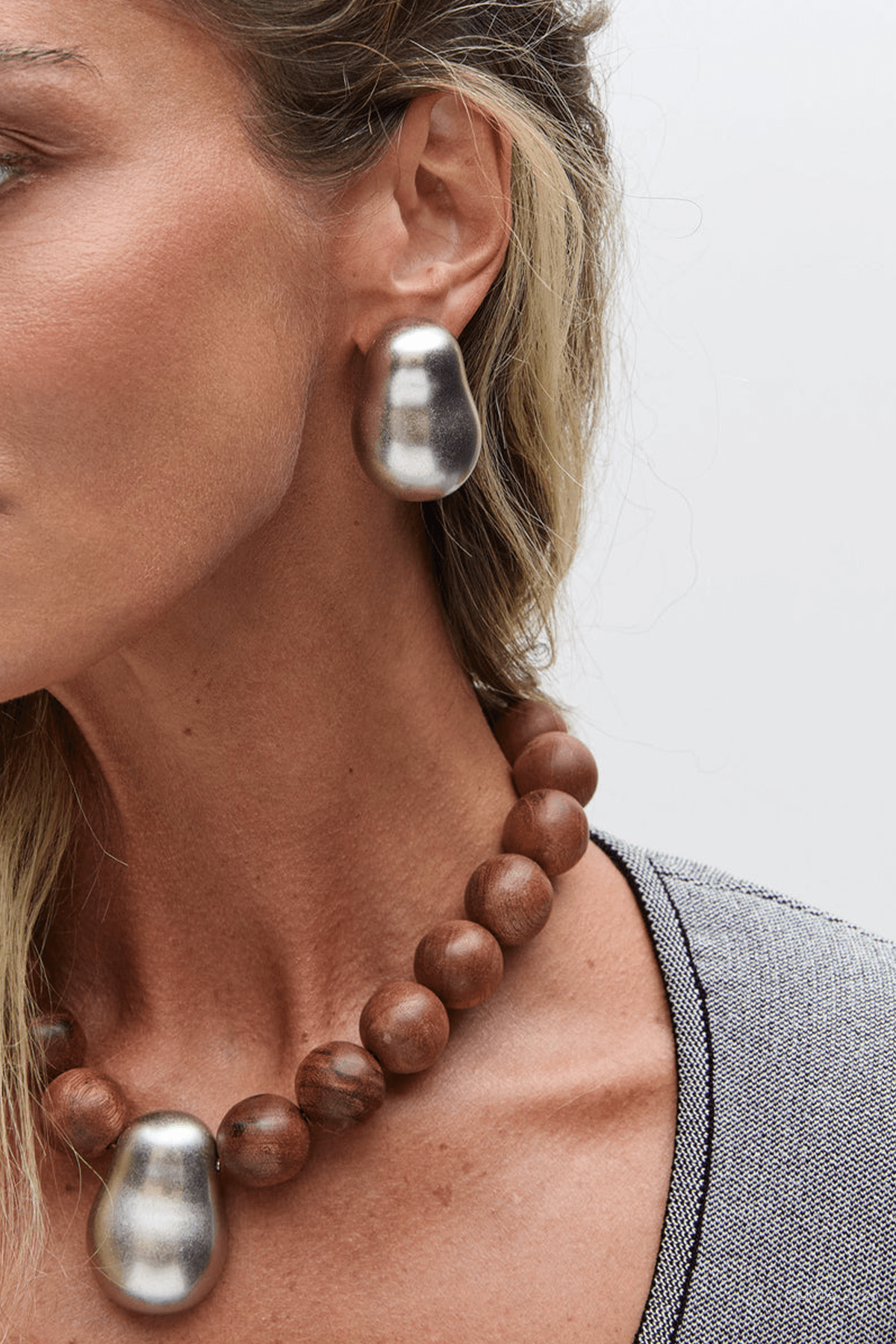 Melbo Earrings in Silver - shop-olivia.com
