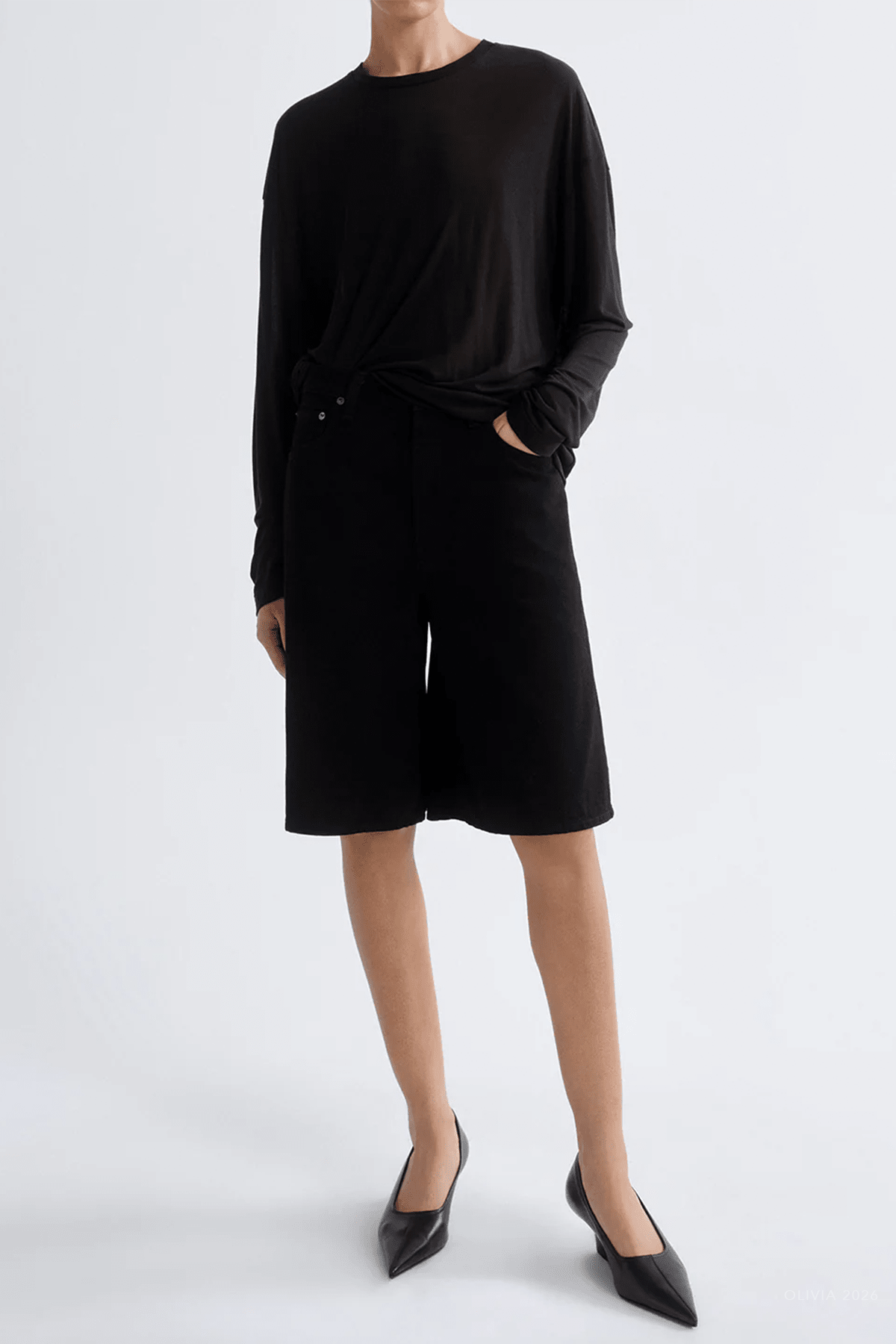 Nolan Short in Cover - shop-olivia.com