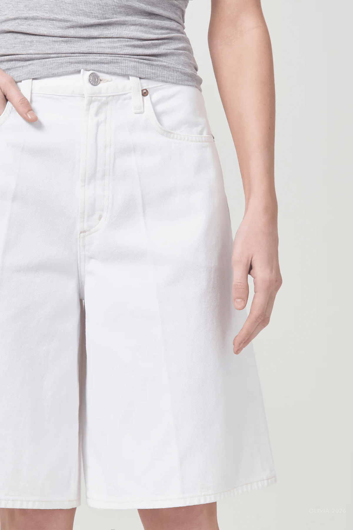 Nolan Short in Milkshake - shop-olivia.com