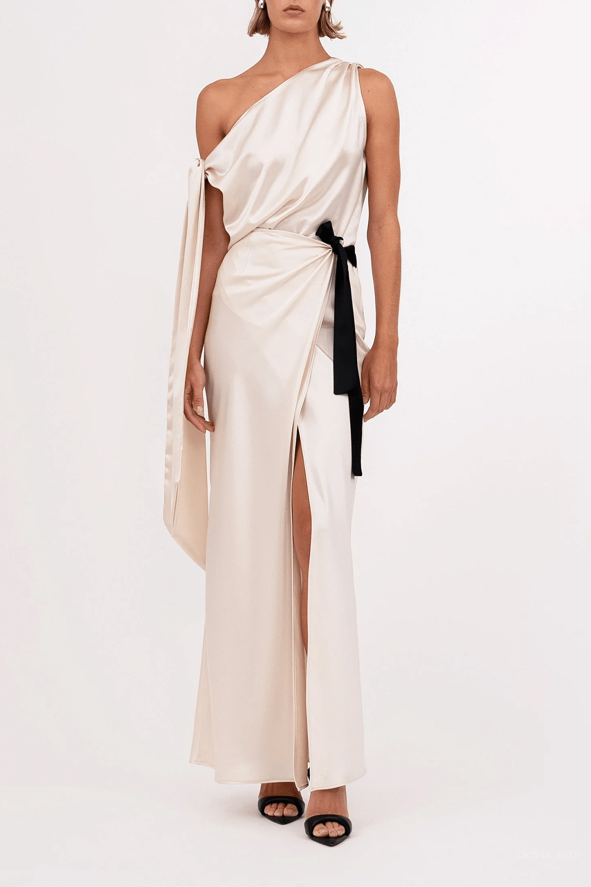 Nora Top in Champagne - shop - olivia.com