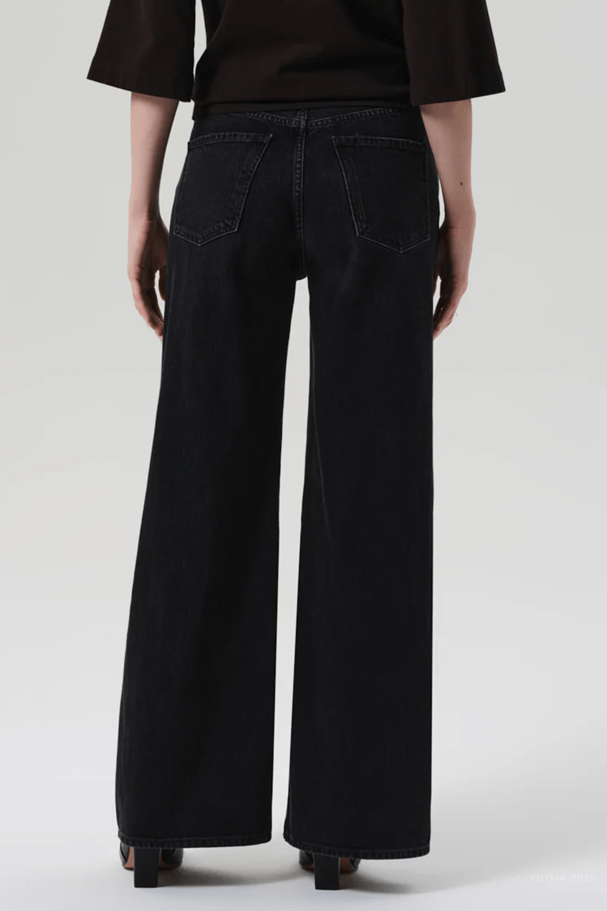 Paloma Baggy in Raine - shop - olivia.com