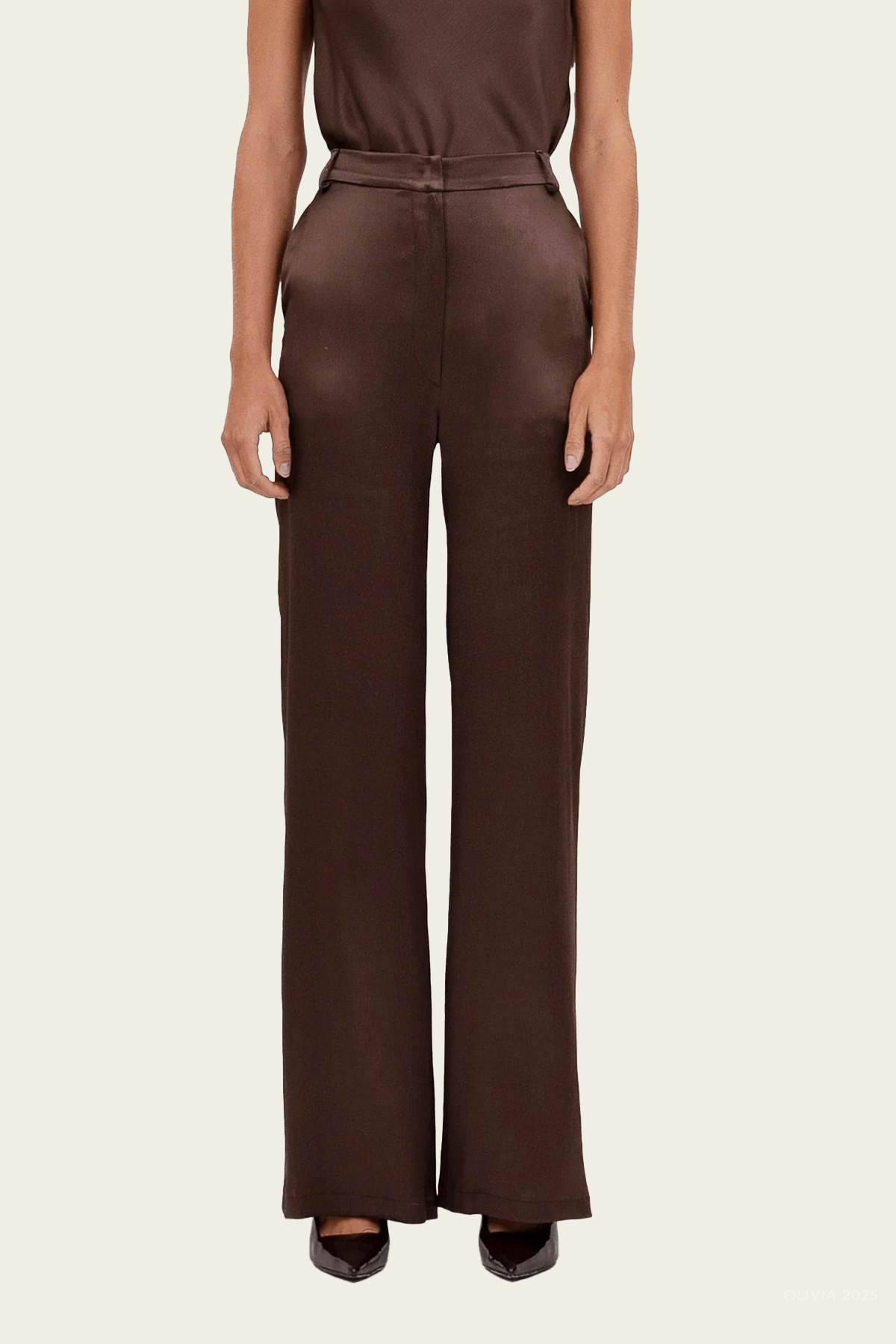 Pauline Straight - Leg Pant in Chocolate - shop - olivia.com