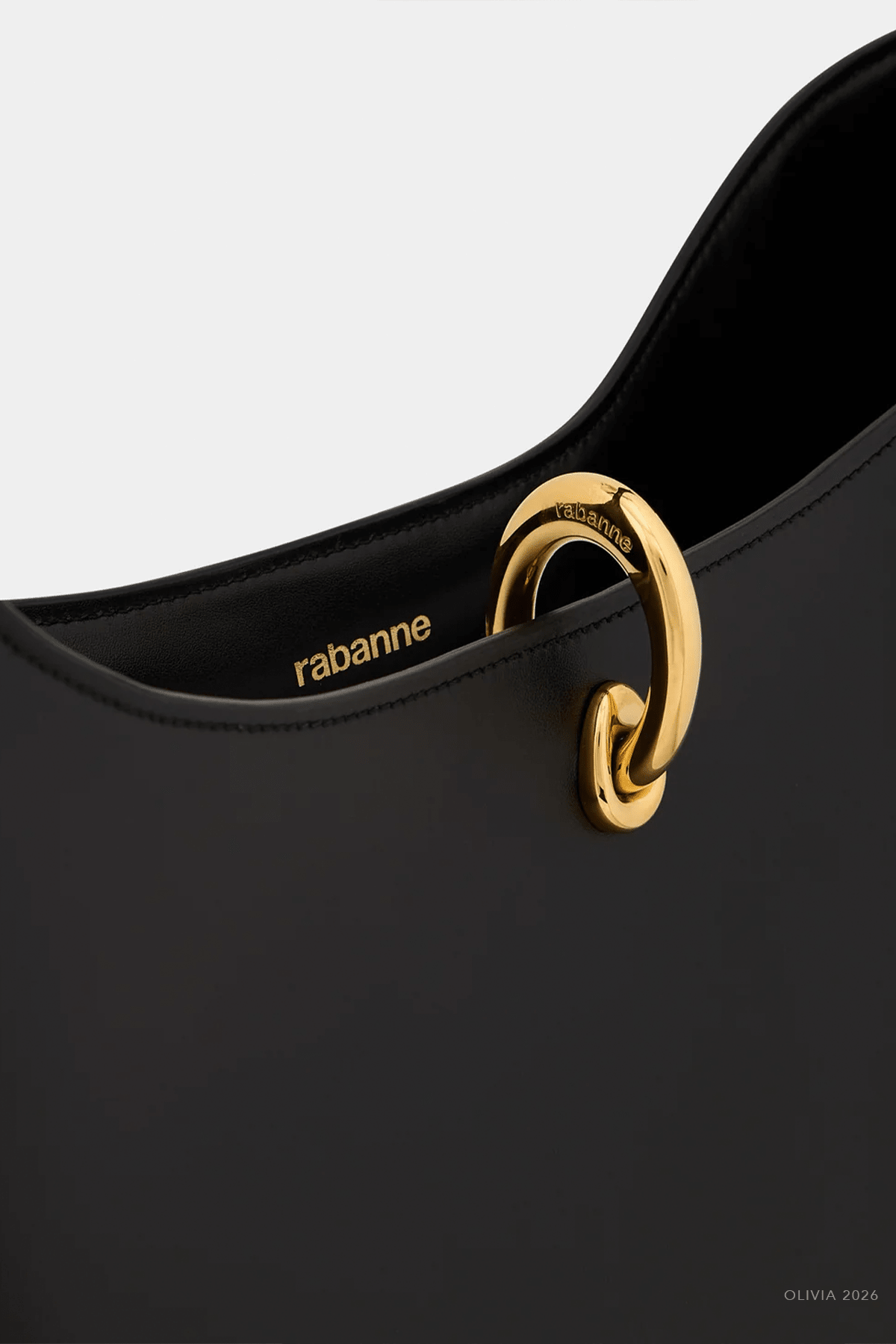 Ring Leather Tote Bag in Black - shop-olivia.com
