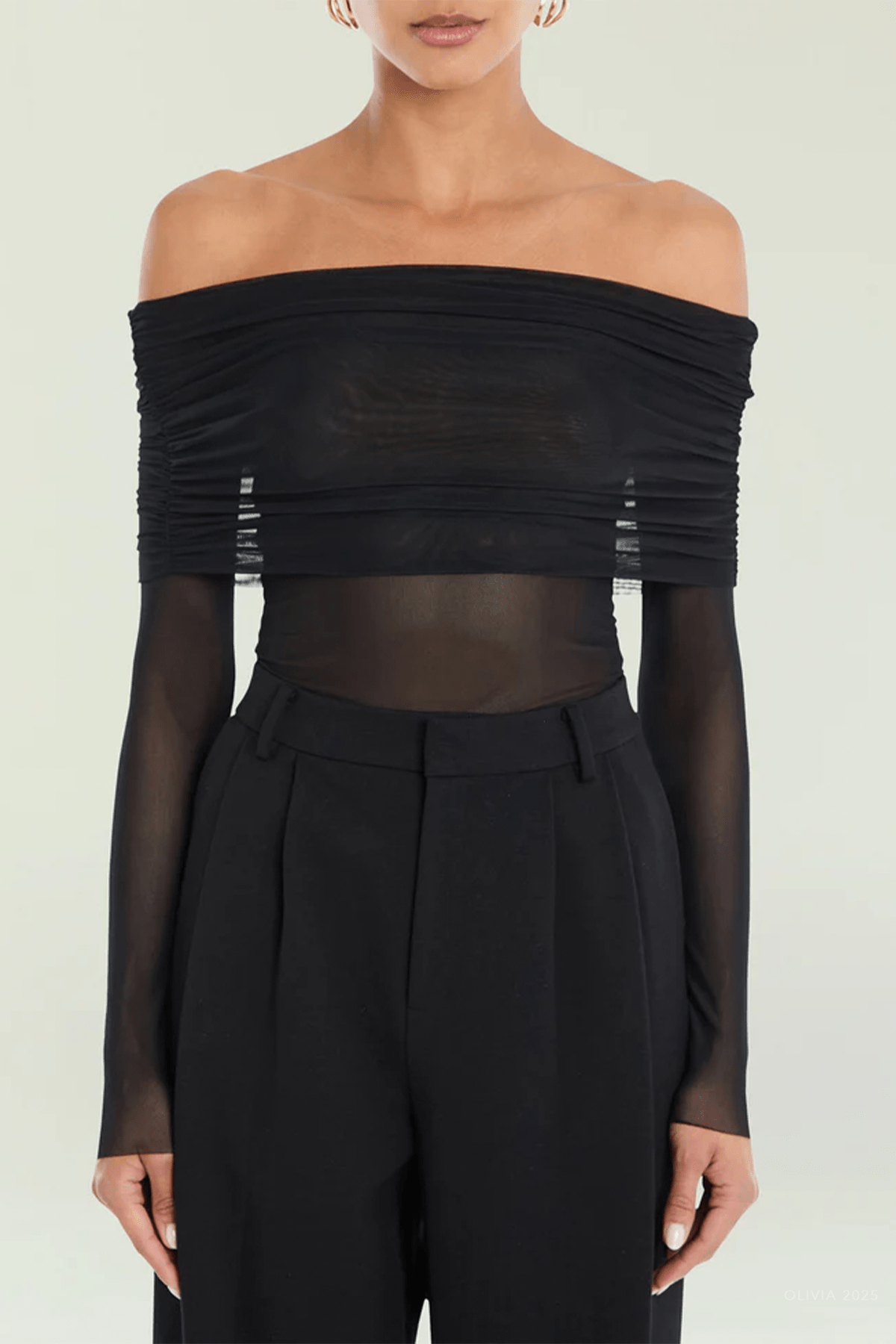 Rosa Top in Black - shop - olivia.com