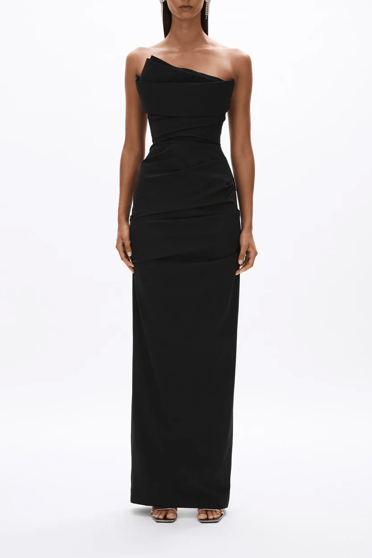 Salma Strapless Gown in Black - shop-olivia.com
