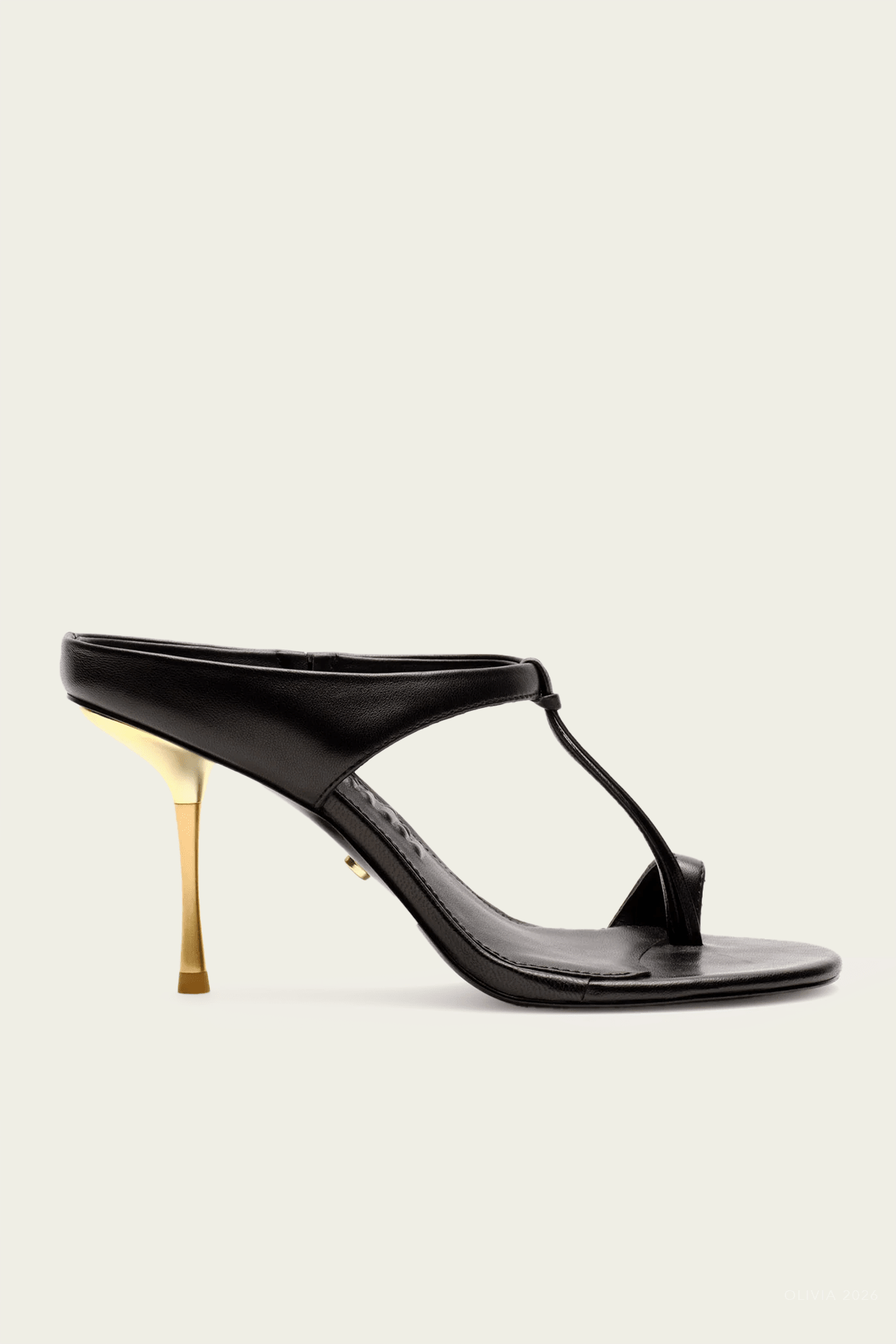 Sophie Sandal in Black - shop-olivia.com