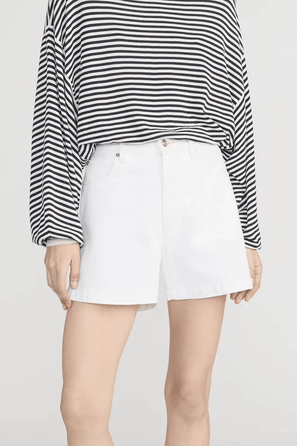 The Everyday Short in Au Natural Clean - shop - olivia.com