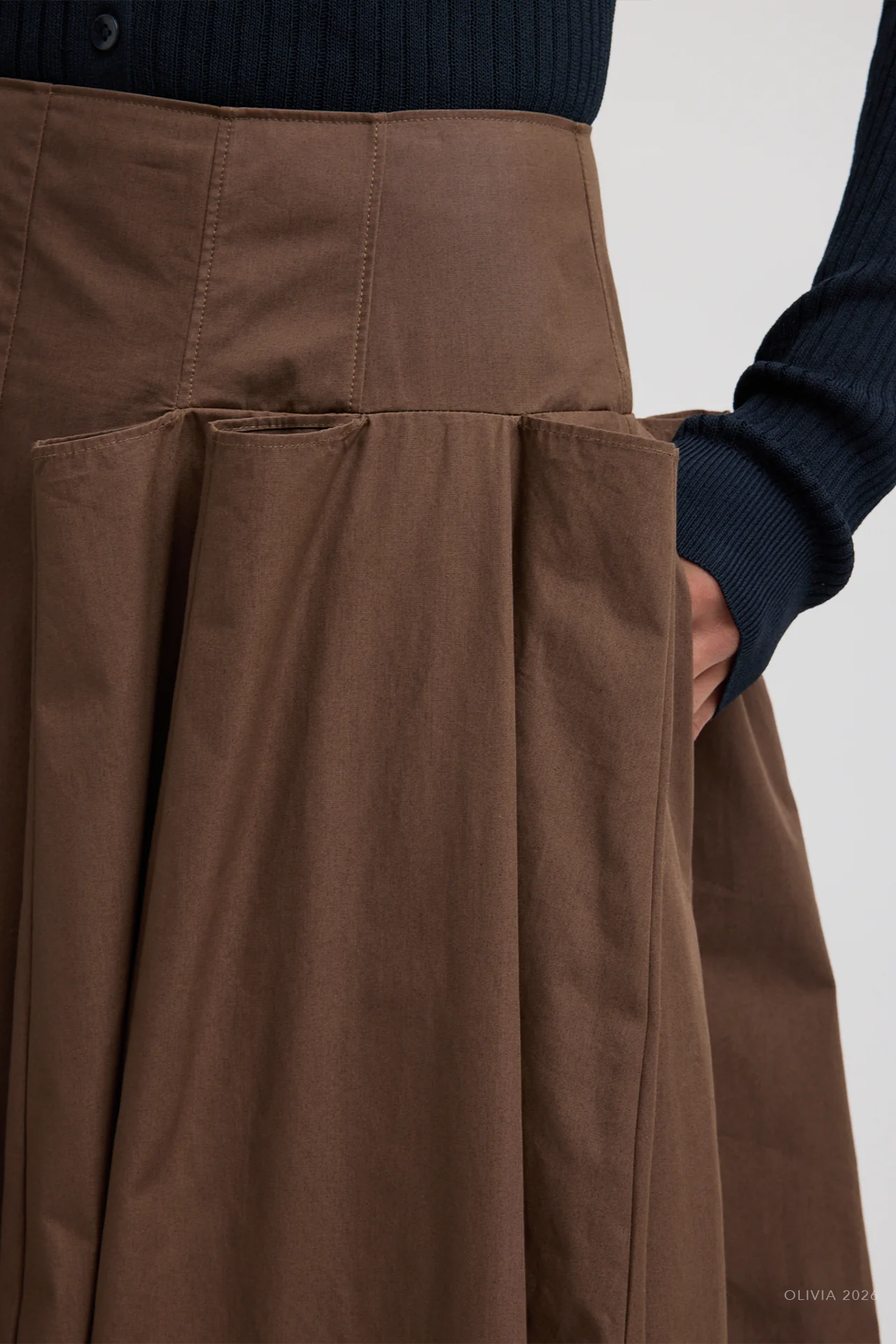 Compact Eco Poplin Pinched Pleat Full Skirt in Sepia Brown