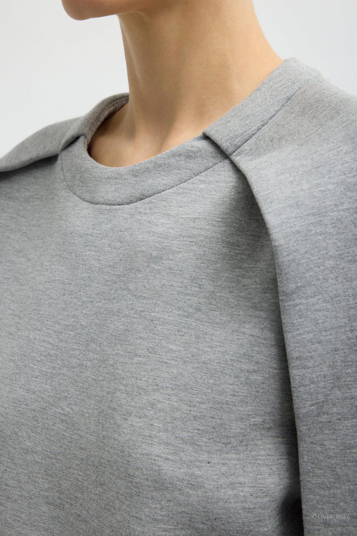 Bonded Viscose Crewneck with Folded Panel in Heather Grey