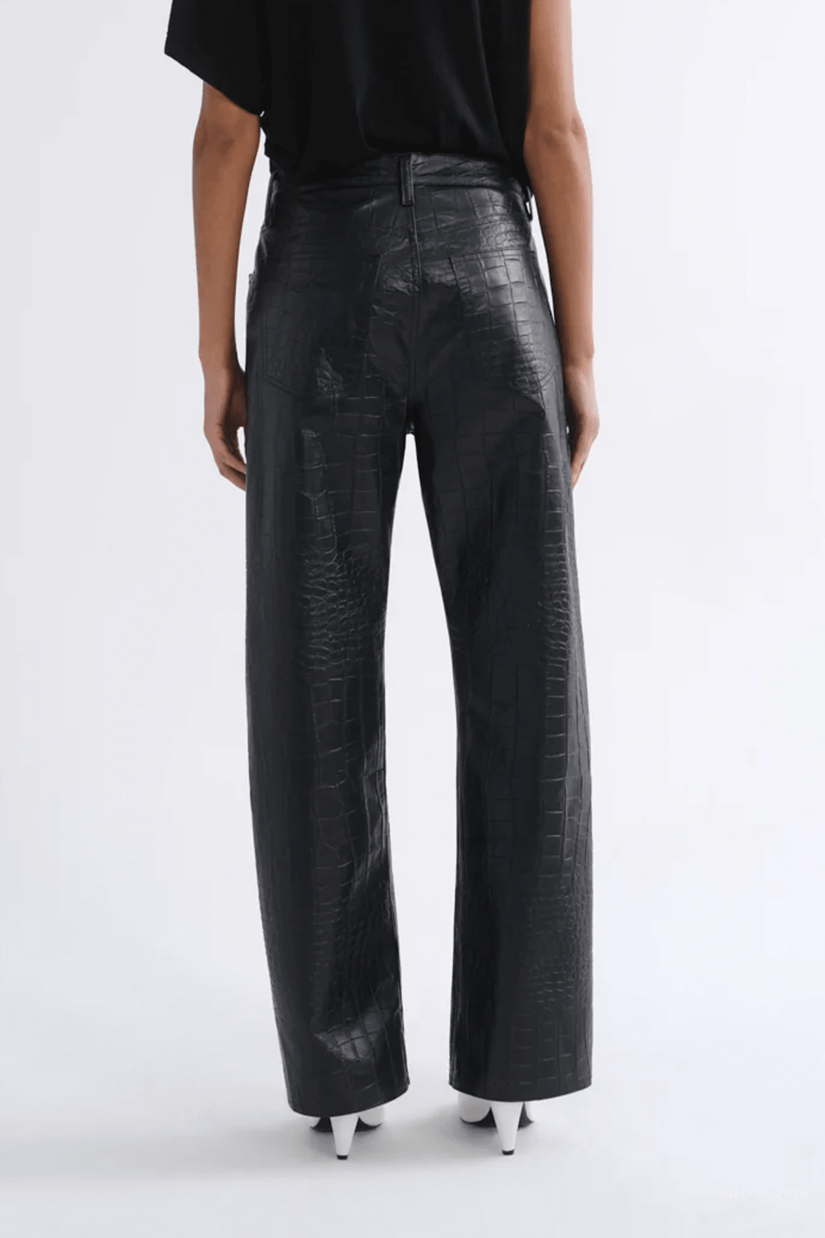 Verica Jean (Recycled Leather) in Croc - shop-olivia.com