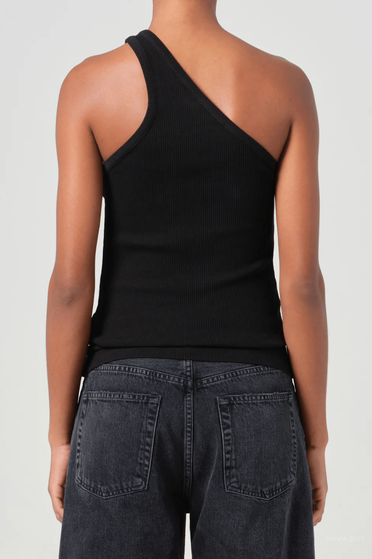 Verica Tank in Black - shop - olivia.com