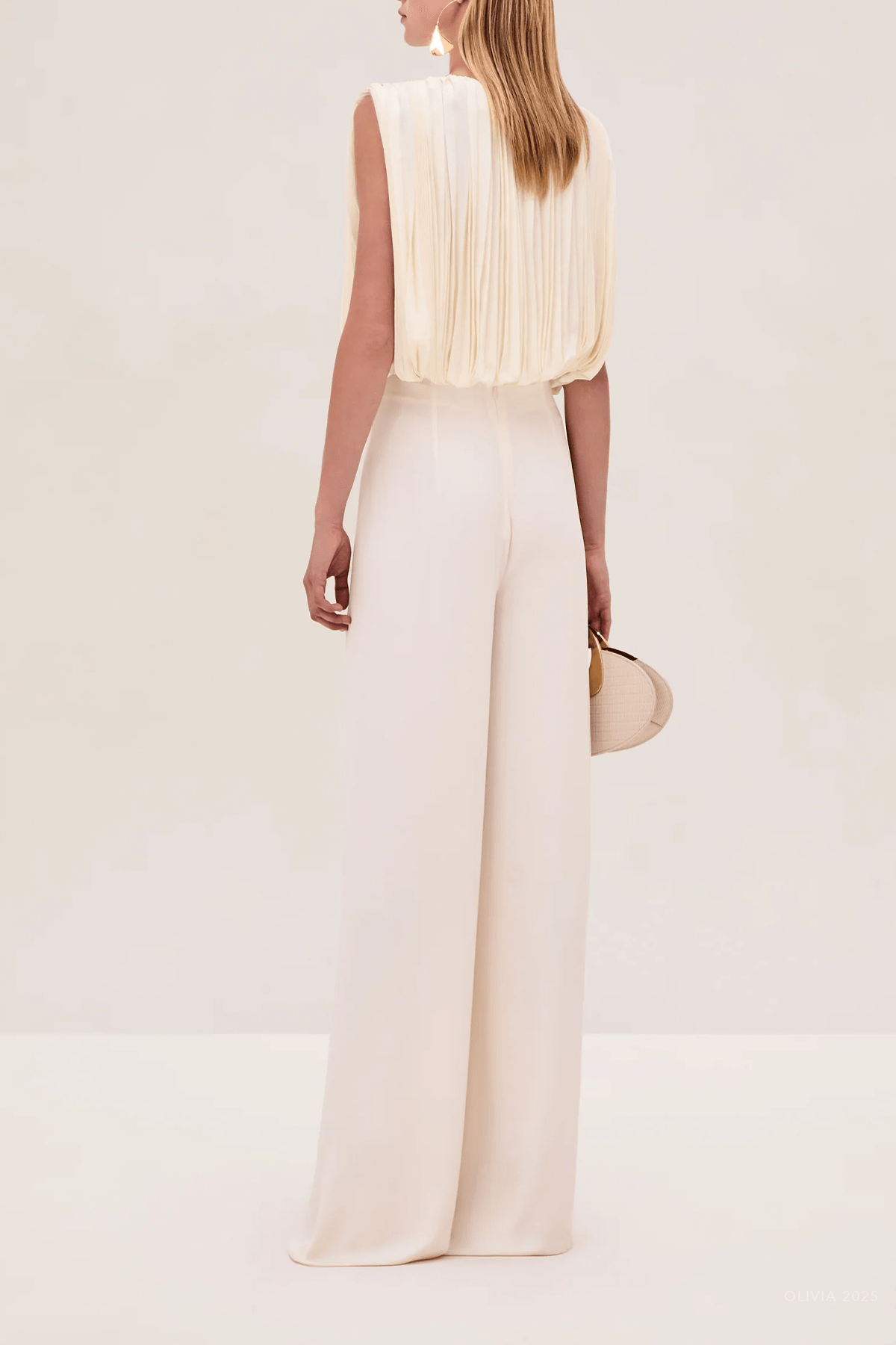 Verio Pant in Ivory - shop - olivia.com