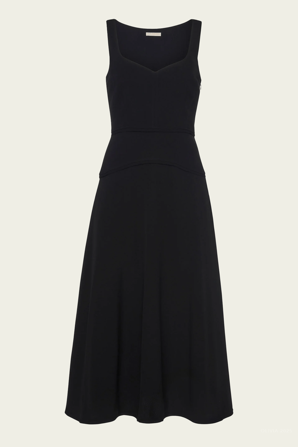 Vivi Sweetheart Neckline Midi Dress in Noir - shop - olivia.com