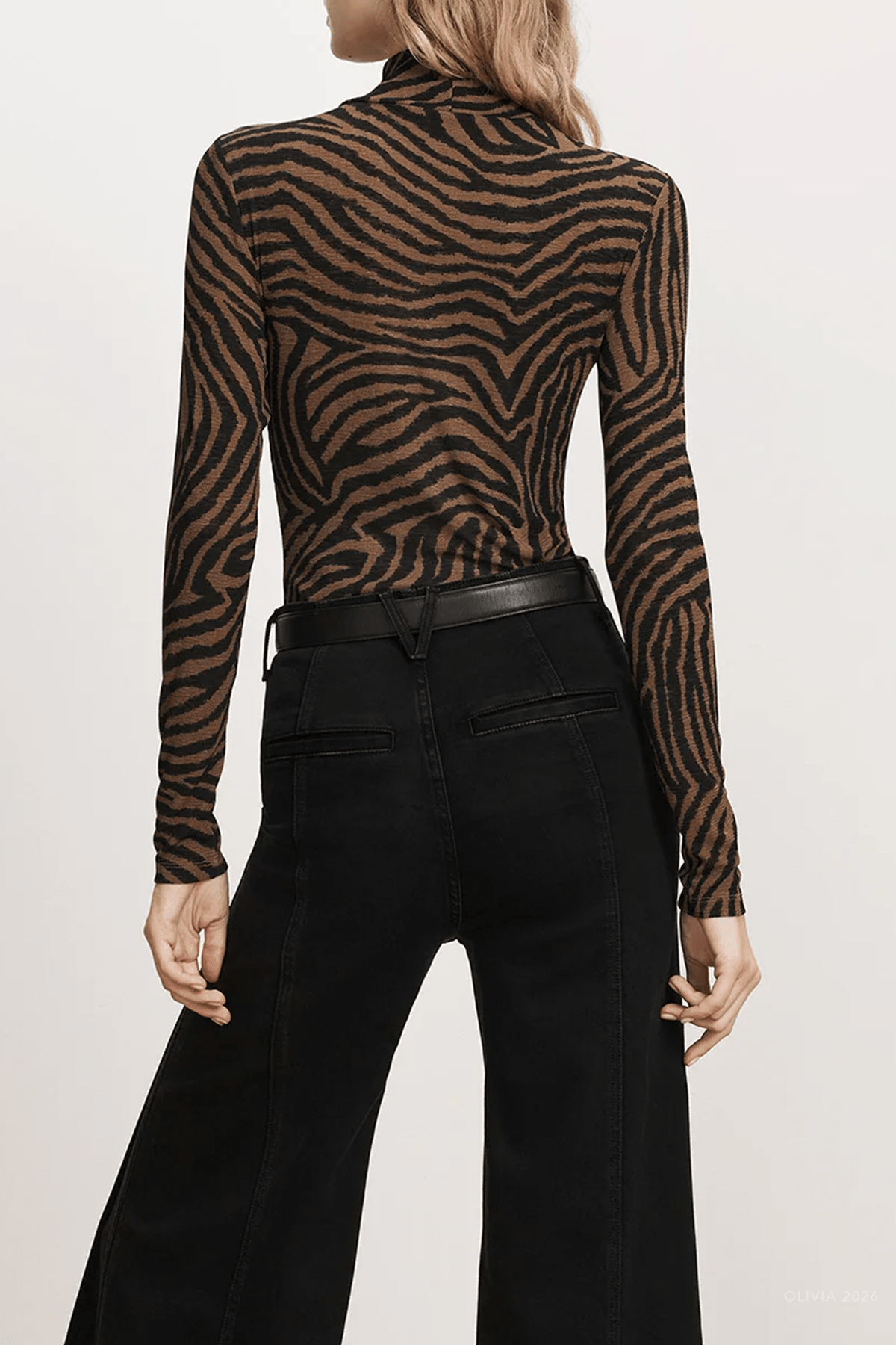 Wyeth Zebra Turtleneck Top in Ochre Black - shop-olivia.com