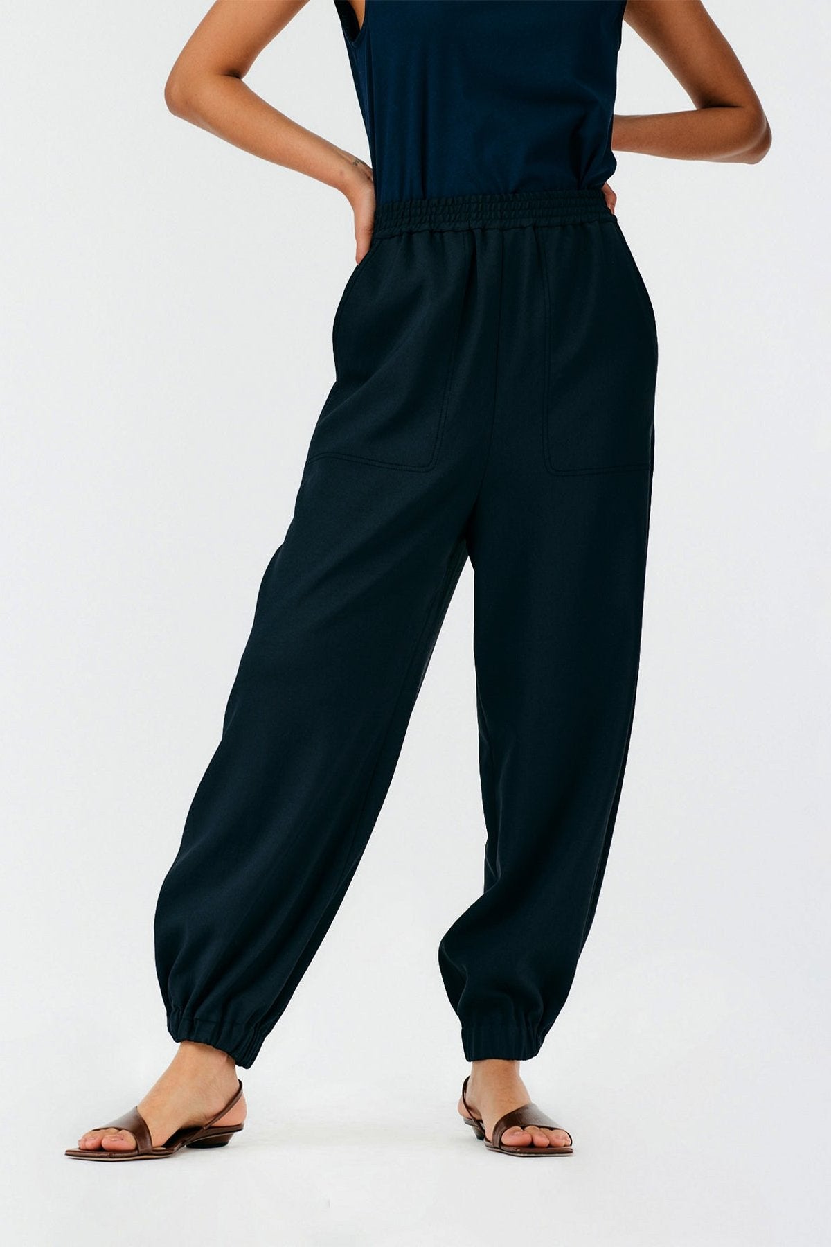 Chalky Drape Plashet Jogger in Black - shop-olivia.com