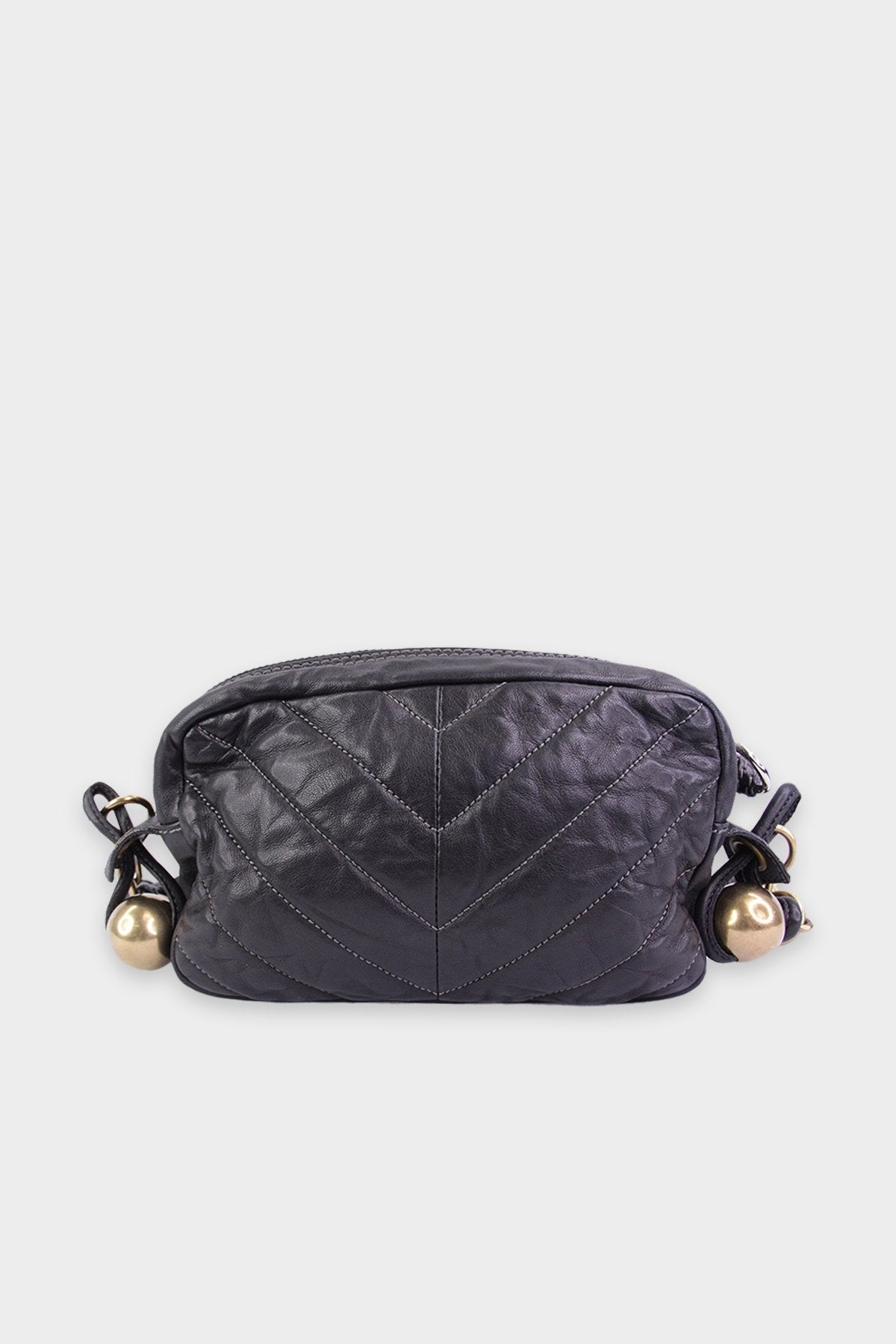 Chloe Black Leather Shoulder Handbag with Gold Details - shop-olivia.com
