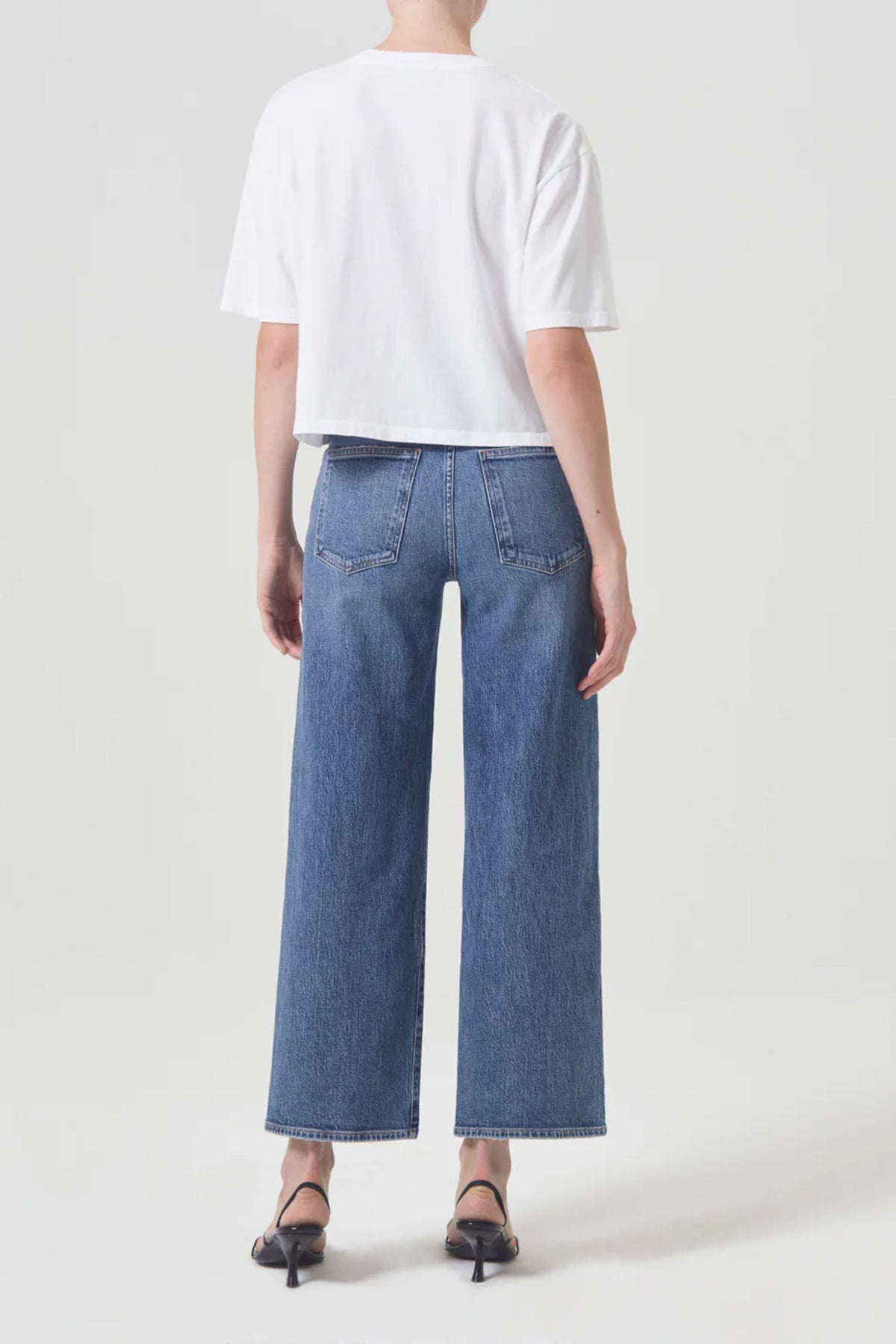 Harper Crop Jean in Moor - shop-olivia.com