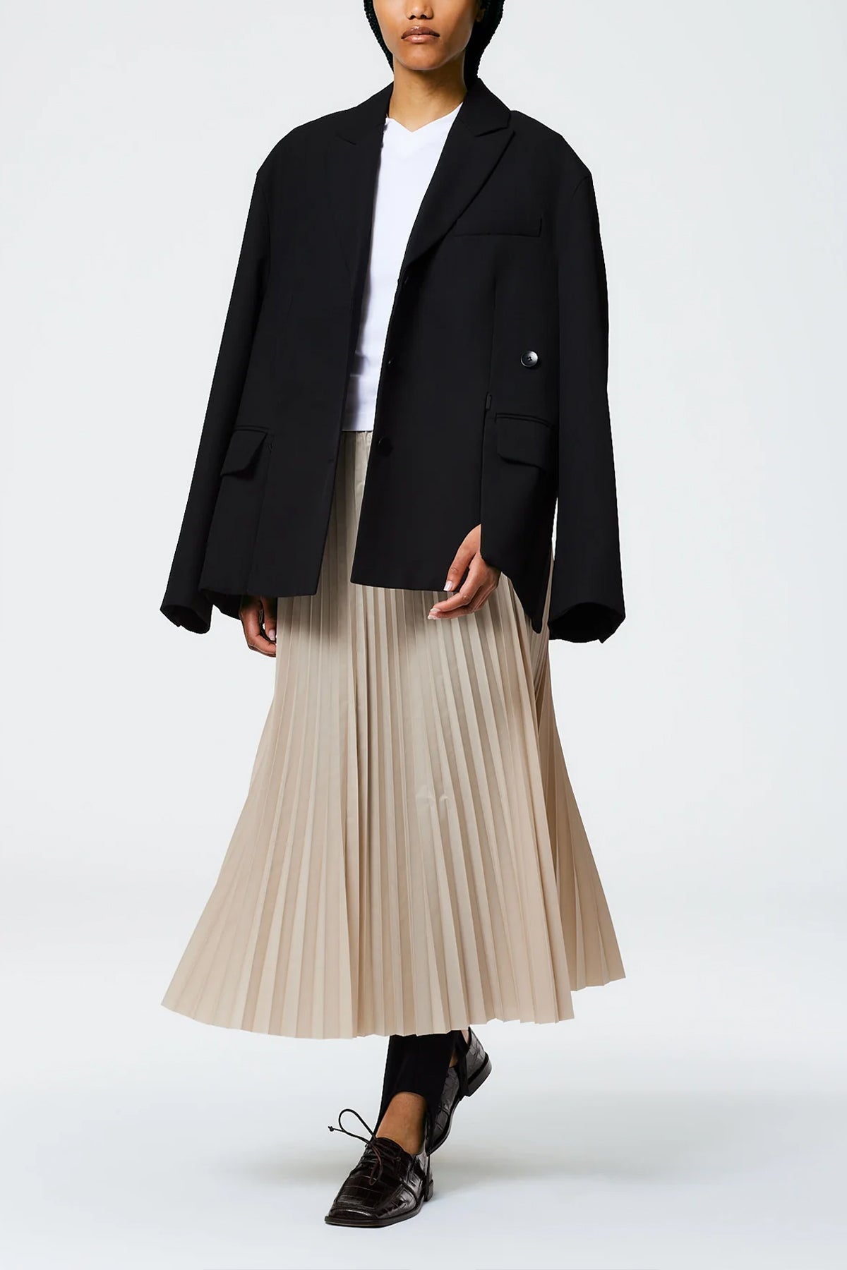 Italian Sporty Nylon Sunray Pleated Pull On Skirt in Ash - shop-olivia.com