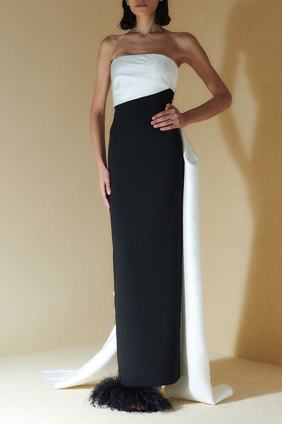 Kinsley Maxi Dress in Cream/Black - shop-olivia.com