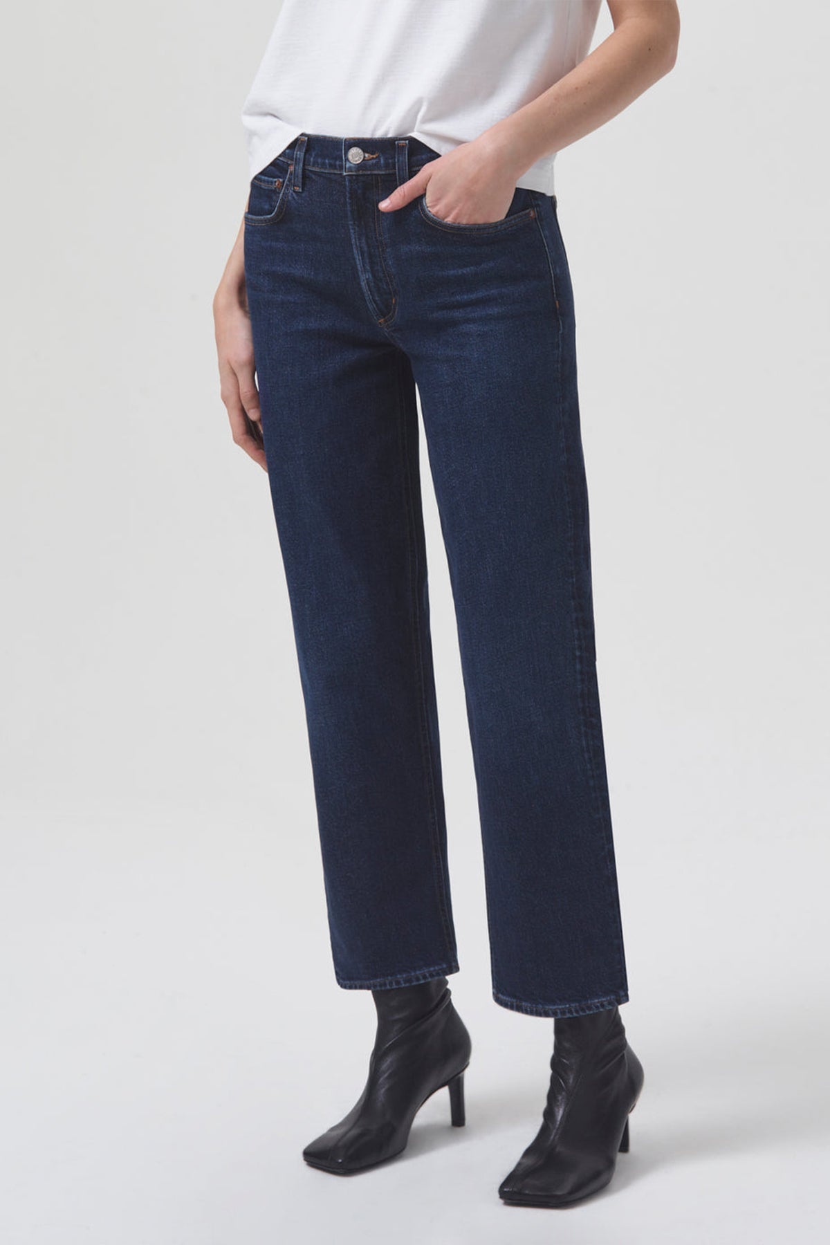 Kye Mid-Rise Straight Crop Jean in Song - shop-olivia.com