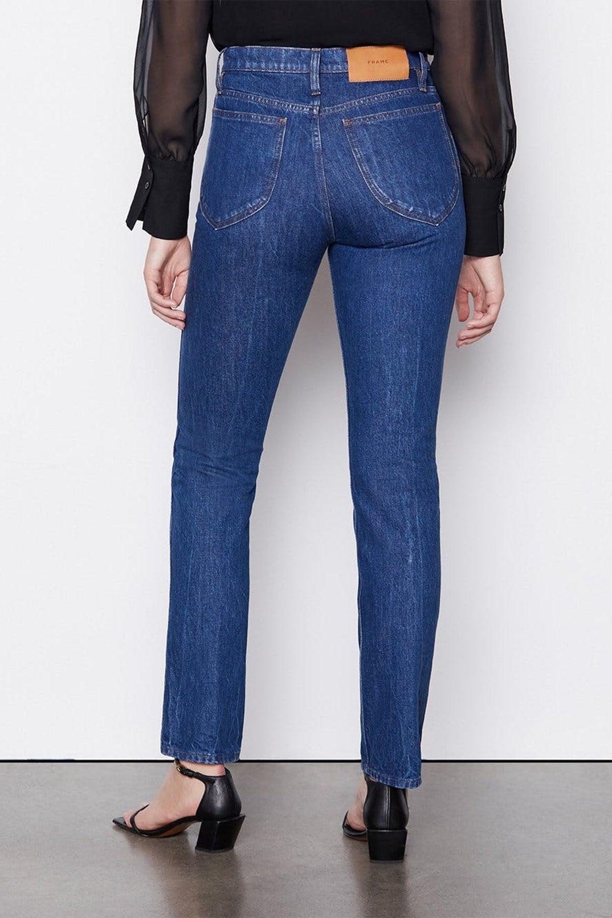Le Italien True Straight Jean in Vintage Blue - shop-olivia.com