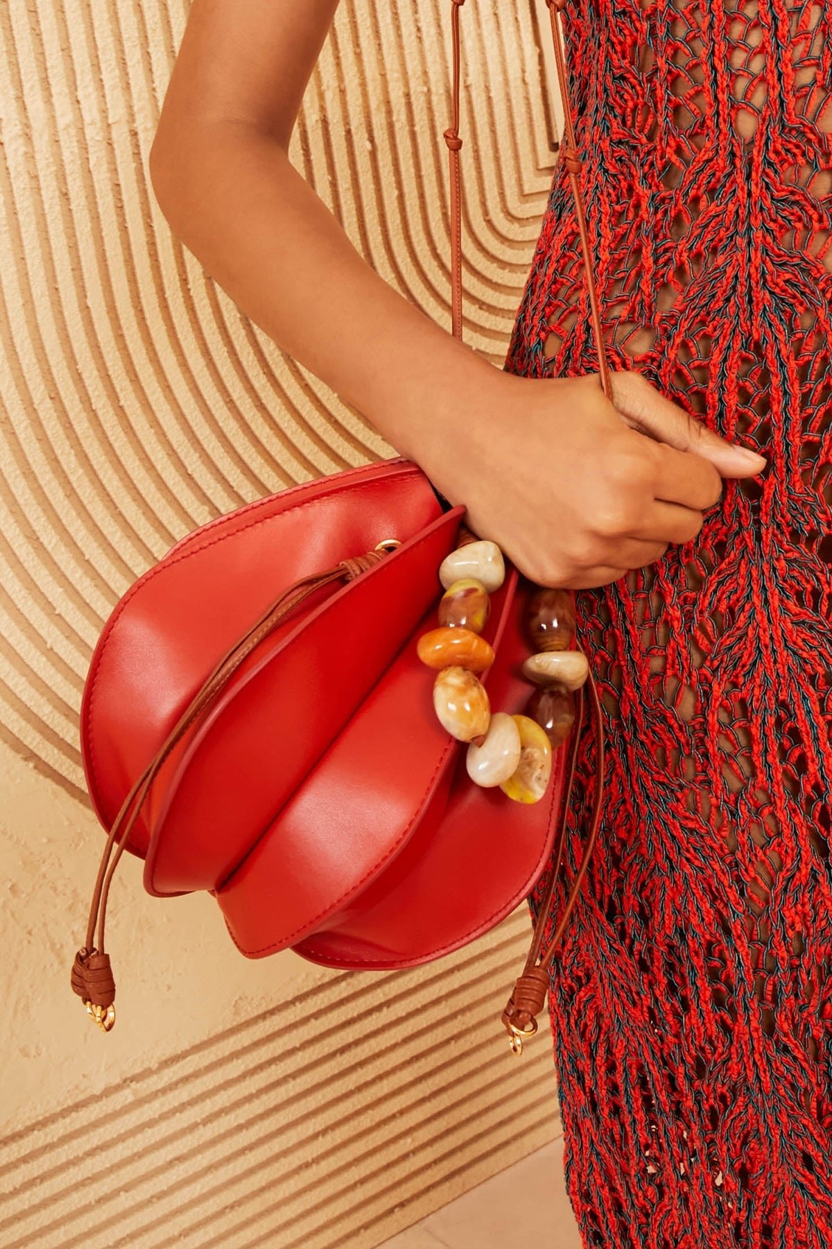 Lotus Flower Pochette in Chilli Colorblock - shop-olivia.com