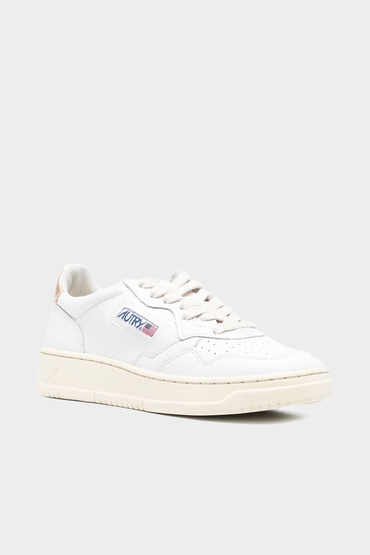 Medalist Low Leather Sneaker in White Gold - shop-olivia.com